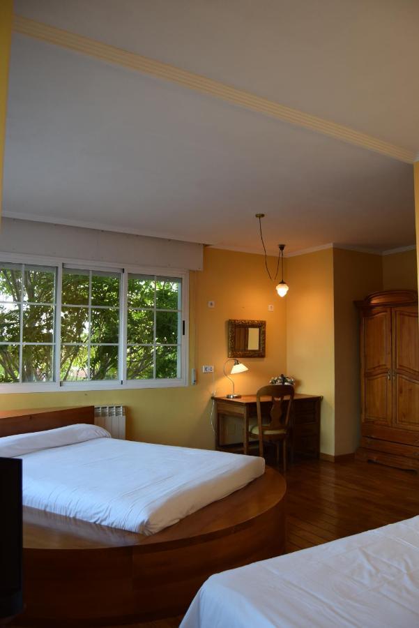 Hotel Las Casitas Del Jardin Tudela de Duero Bagian luar foto